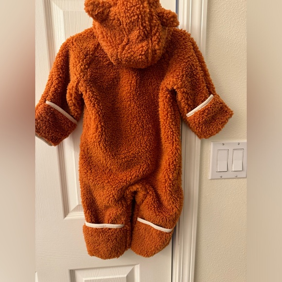 Columbia - Picture 2 of 3